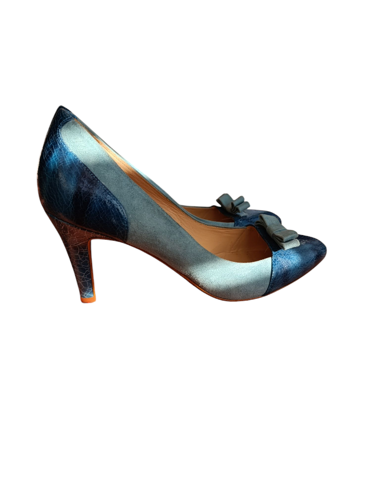 Pumps LLOYD