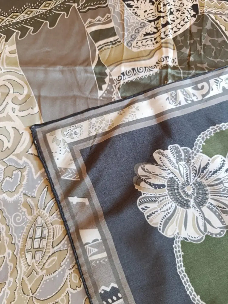 Halstuch Kopftuch Schal - Schals & Tücher Halstuch Kopftuch Schal - Vintage&Present Mode Schals & Halstücher