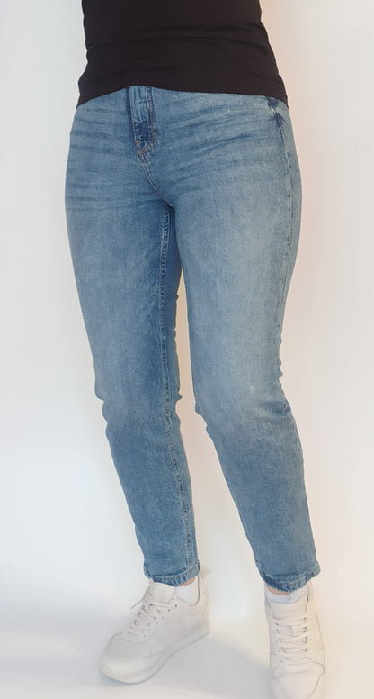 Jeanshose Gr. 38