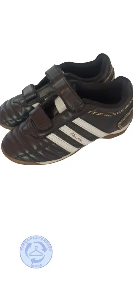 Schwarze Adidas Fußballschuhe Gr. 33 gebraucht gut mit weißen Streifen und Klettverschluss
