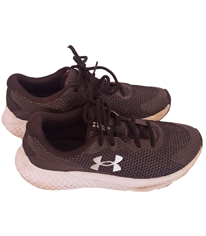 Sportschuhe von Under Armour Gr. 40