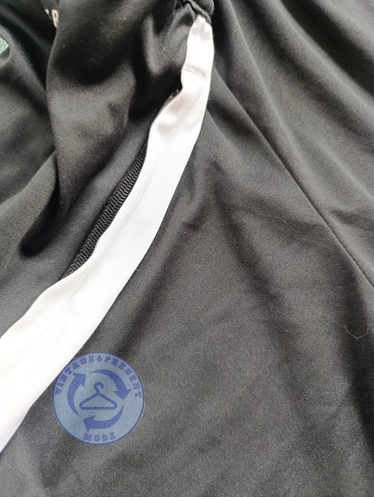 Trainingsshorts Adidas Gr.176 - Shorts Trainingsshorts Adidas Gr.176 - Vintage&Present Mode