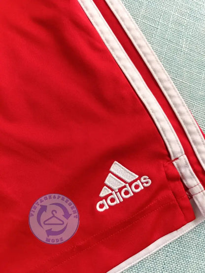 Bayern München Short Gr.152 - Shorts Bayern München Short Gr.152 - Vintage&Present Mode