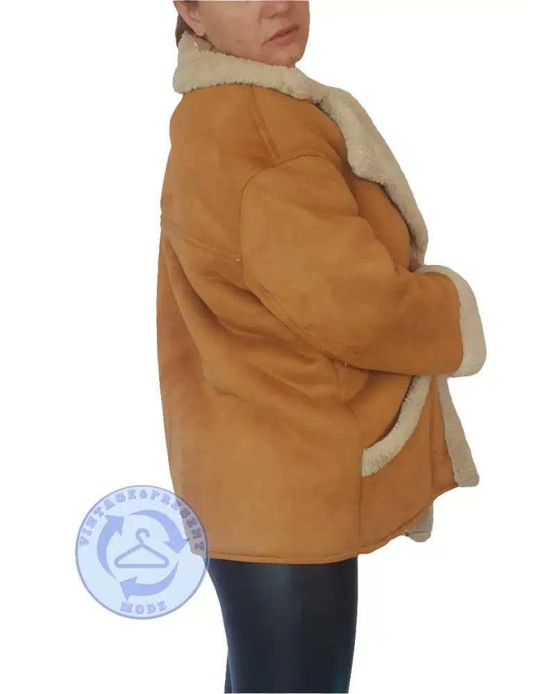 Übergangsjacke Bershka Gr. S - Übergangsjacke Bershka Gr. S - Vintage&Present Mode Mäntel & Jacken