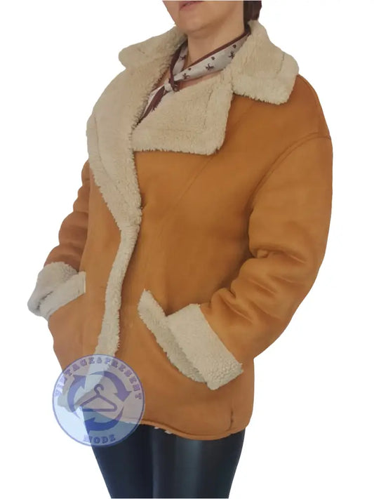 Übergangsjacke Bershka Gr. S - Übergangsjacke Bershka Gr. S - Vintage&Present Mode Mäntel & Jacken