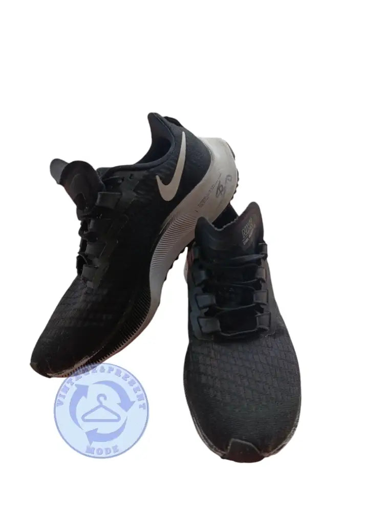 Sportschuhe Nike Zoom Pegasus Gr. 39 - Sneakers Sportschuhe Nike Zoom Pegasus Gr. 39 - Vintage&Present Mode