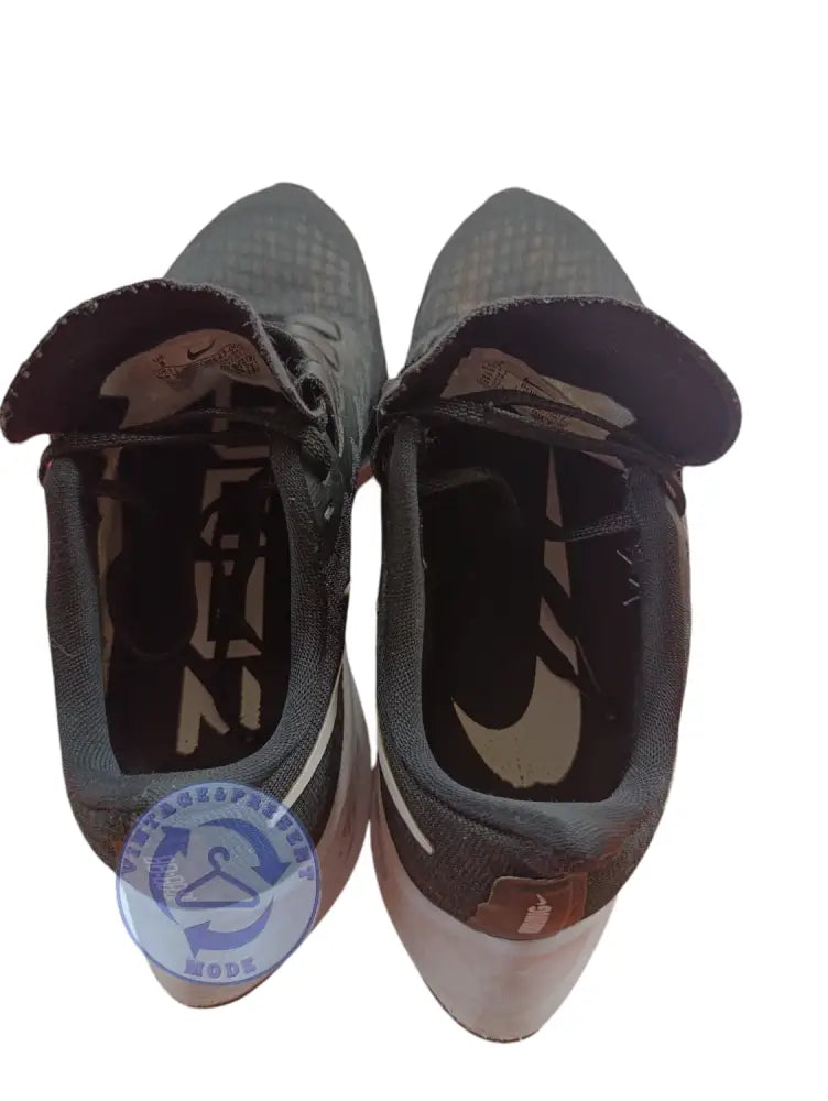 Sportschuhe Nike Zoom Pegasus Gr. 39 - Sneakers Sportschuhe Nike Zoom Pegasus Gr. 39 - Vintage&Present Mode