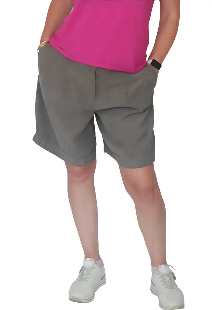 Short Gr. 42 - Short für Damen Short Gr. 42 - Vintage&Present Mode Shorts