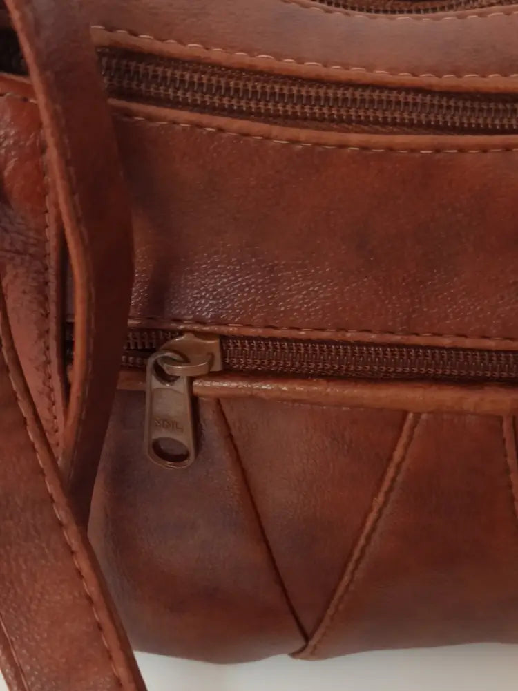 Vintage Ledertasche - Ledertasche Vintage Ledertasche - Vintage&Present Mode Handtaschen & Geldbörsenaccessoires