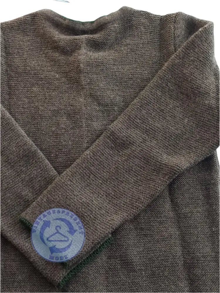 Texturierter dunkler grauer Strickpullover mit Rippen-Crew-Neck und langen Ärmeln, neuwertig mit Etikett