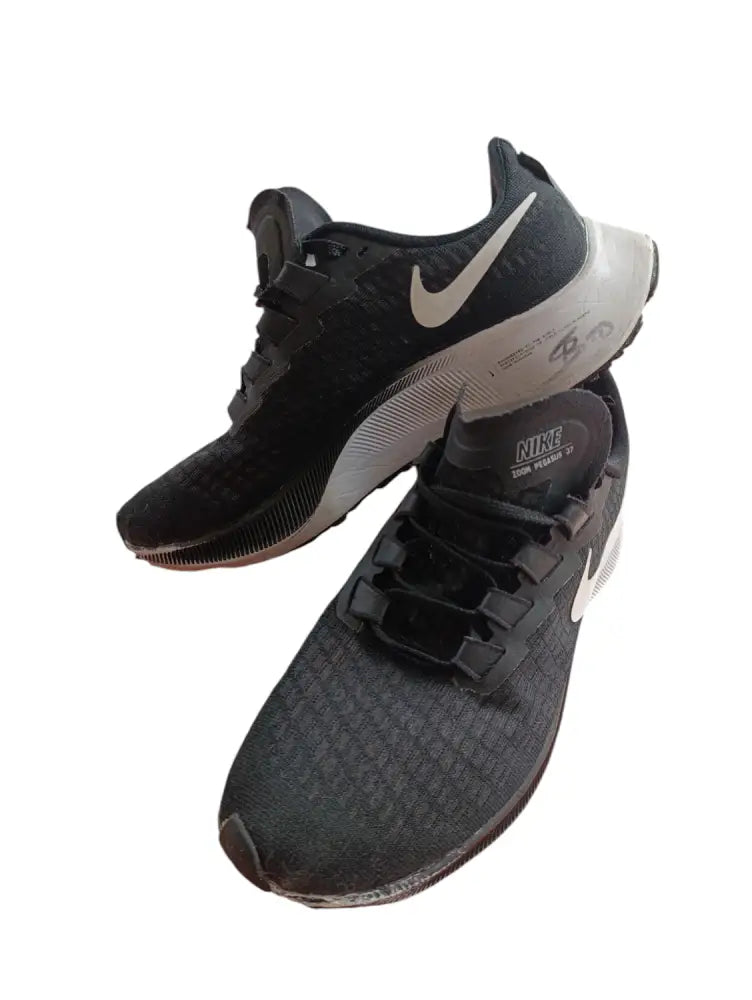 Sportschuhe Nike Zoom Pegasus Gr. 39 - Sneakers Sportschuhe Nike Zoom Pegasus Gr. 39 - Vintage&Present Mode