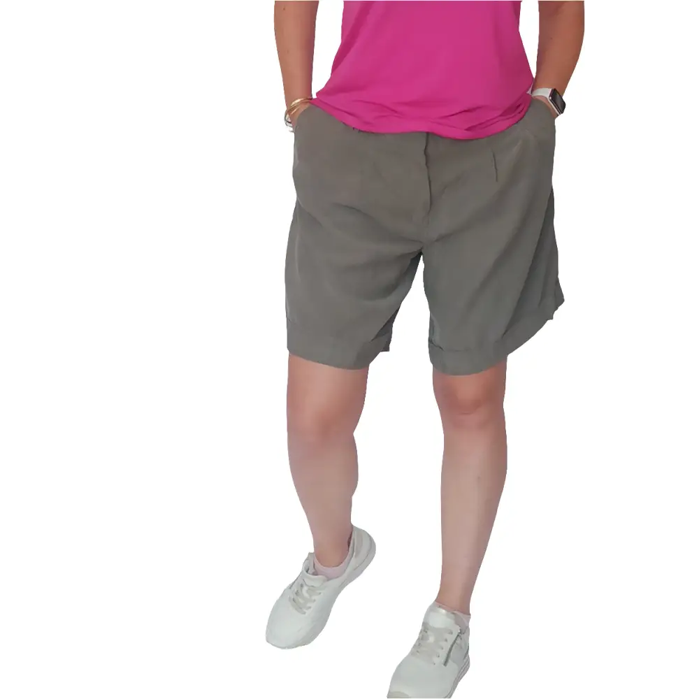 Short Gr. 42 - Short für Damen Short Gr. 42 - Vintage&Present Mode Shorts