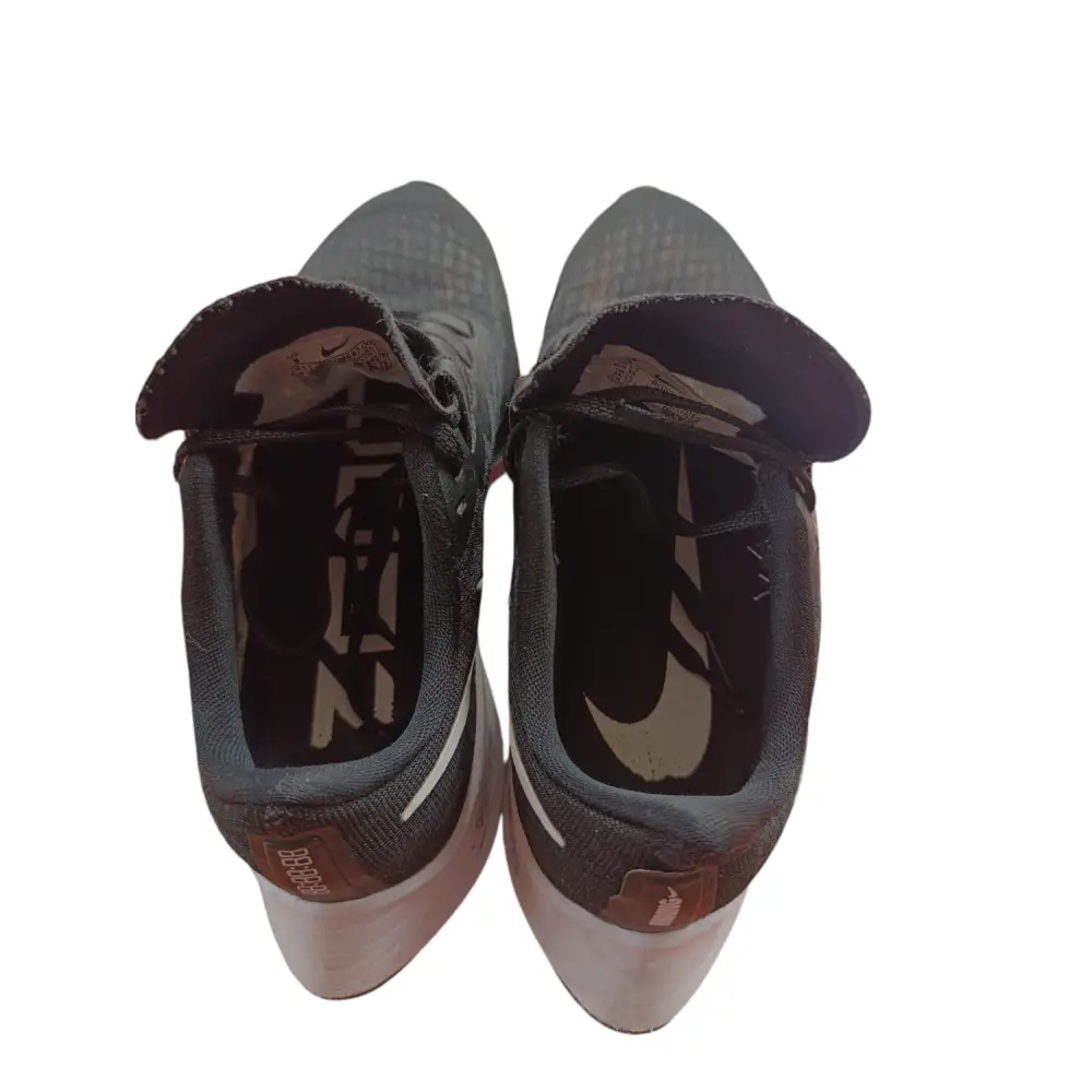 Sportschuhe Nike Zoom Pegasus Gr. 39 - Sneakers Sportschuhe Nike Zoom Pegasus Gr. 39 - Vintage&Present Mode