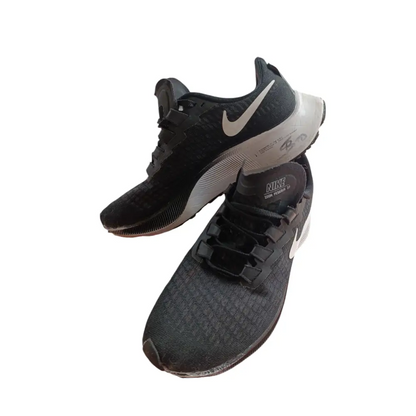 Sportschuhe Nike Zoom Pegasus Gr. 39 - Sneakers Sportschuhe Nike Zoom Pegasus Gr. 39 - Vintage&Present Mode