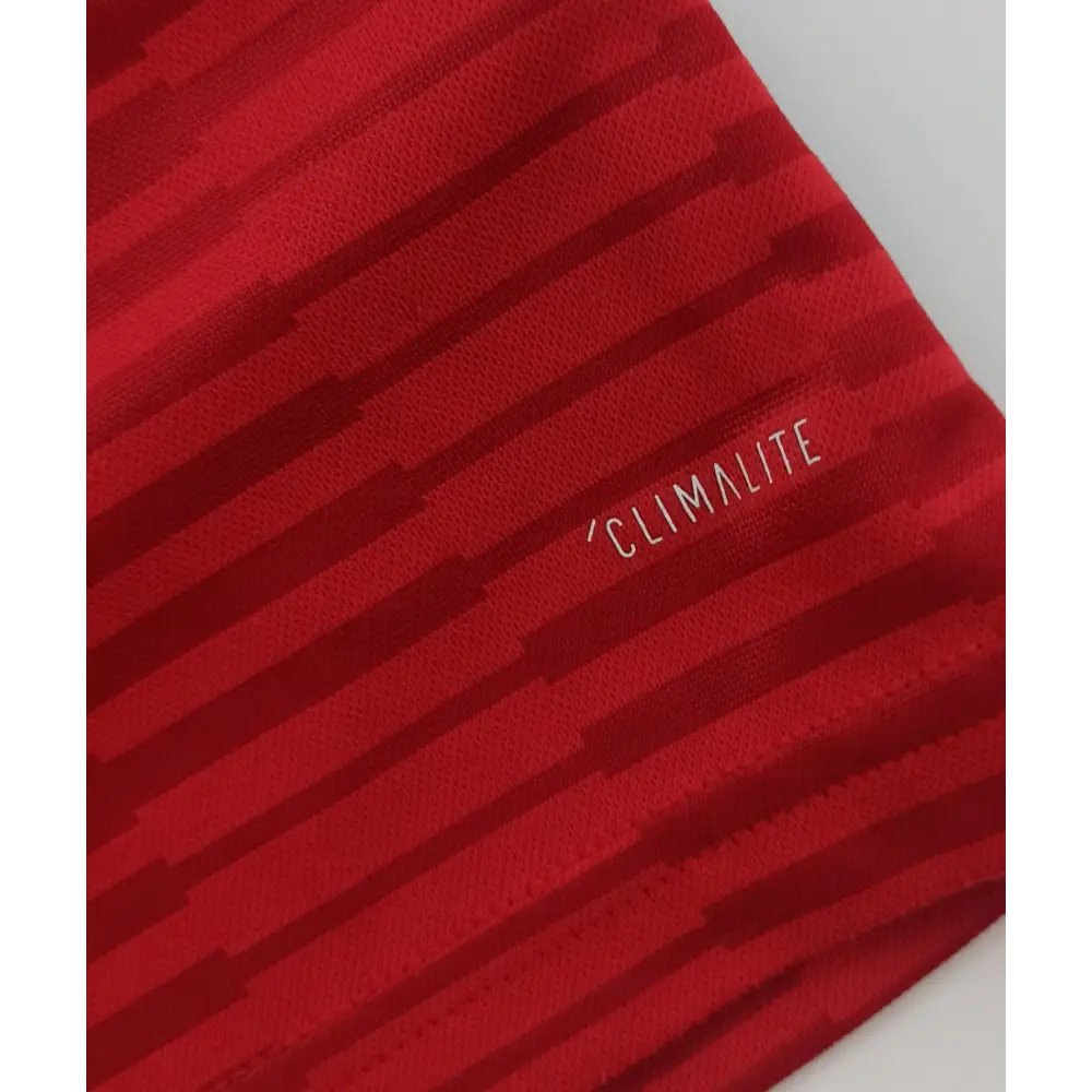 T-Shirt Adidas Gr: 152 - T-Shirt T-Shirt Adidas Gr: 152 - Vintage&Present Mode Shirts & Tops