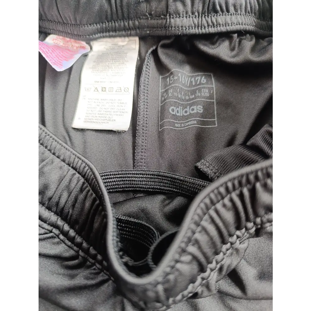 Trainingsshorts Adidas Gr.176 - Shorts Trainingsshorts Adidas Gr.176 - Vintage&Present Mode