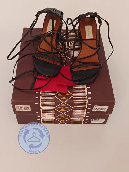 Valentino Garavani Sandale Gr. 36 - Sandale Valentino Garavani Sandale Gr. 36 - Vintage&Present Mode