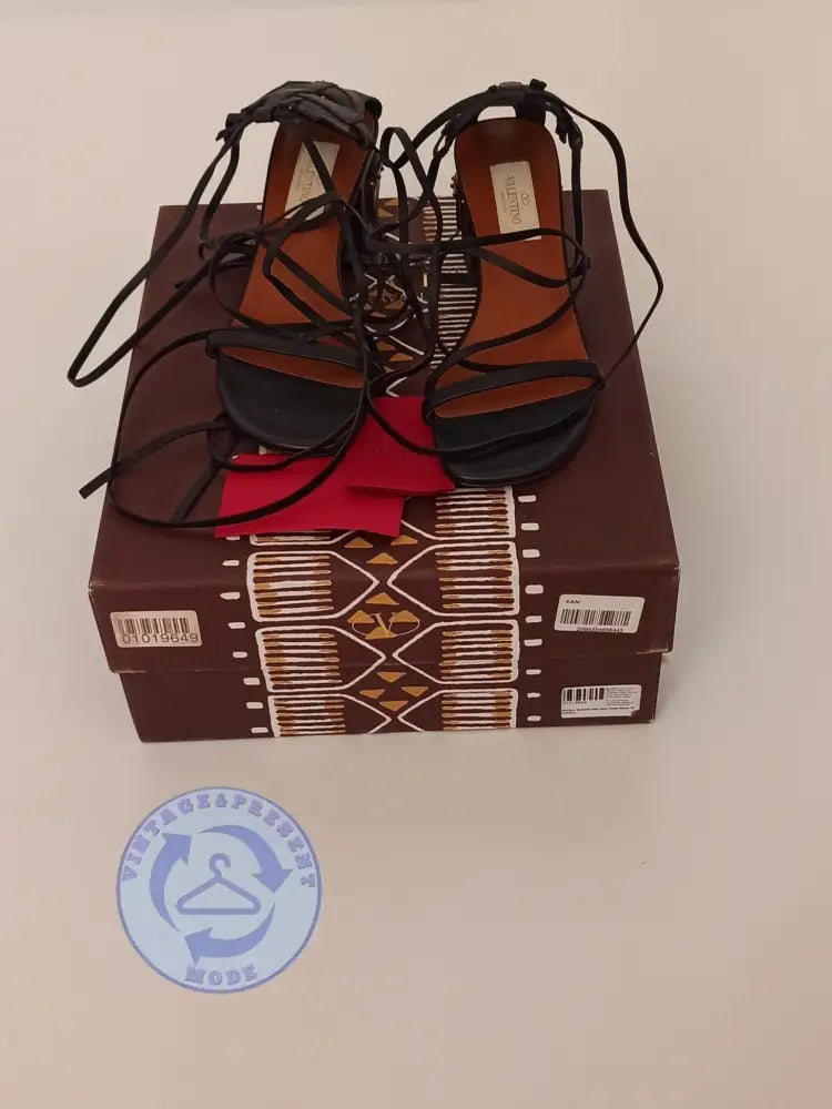 Valentino Garavani Sandale Gr. 36 - Sandale Valentino Garavani Sandale Gr. 36 - Vintage&Present Mode